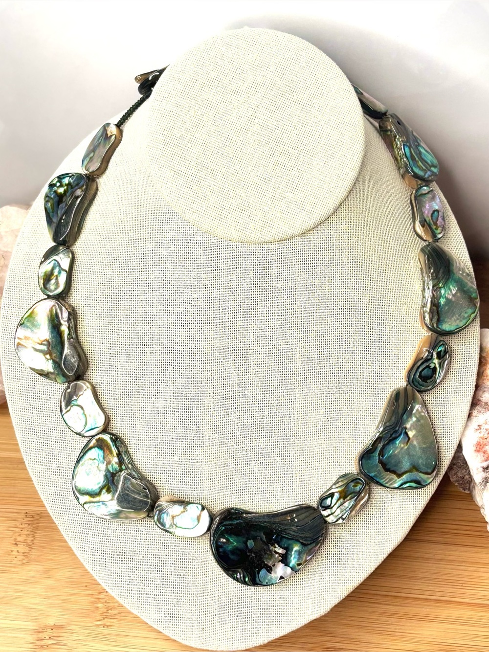 Abalone Shell Reversible Statement Necklace Iridescent Green Blue - Picture 3 of 9
